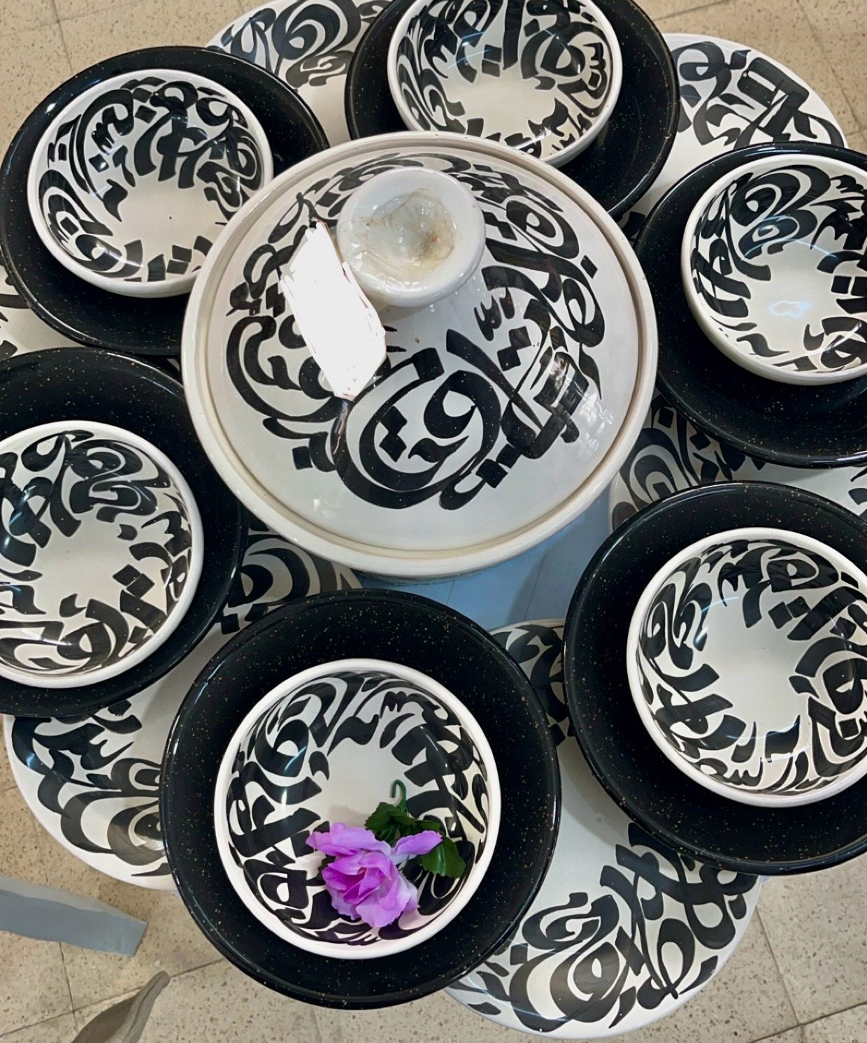 Ensemble de vaisselle Calligraphy noir - soupière